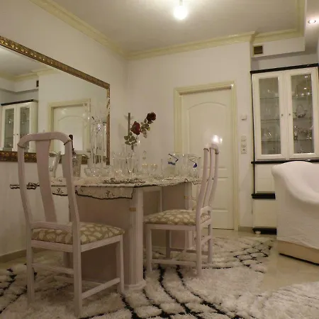 Apartment Deluxe App 5 Minutes From Meteora *